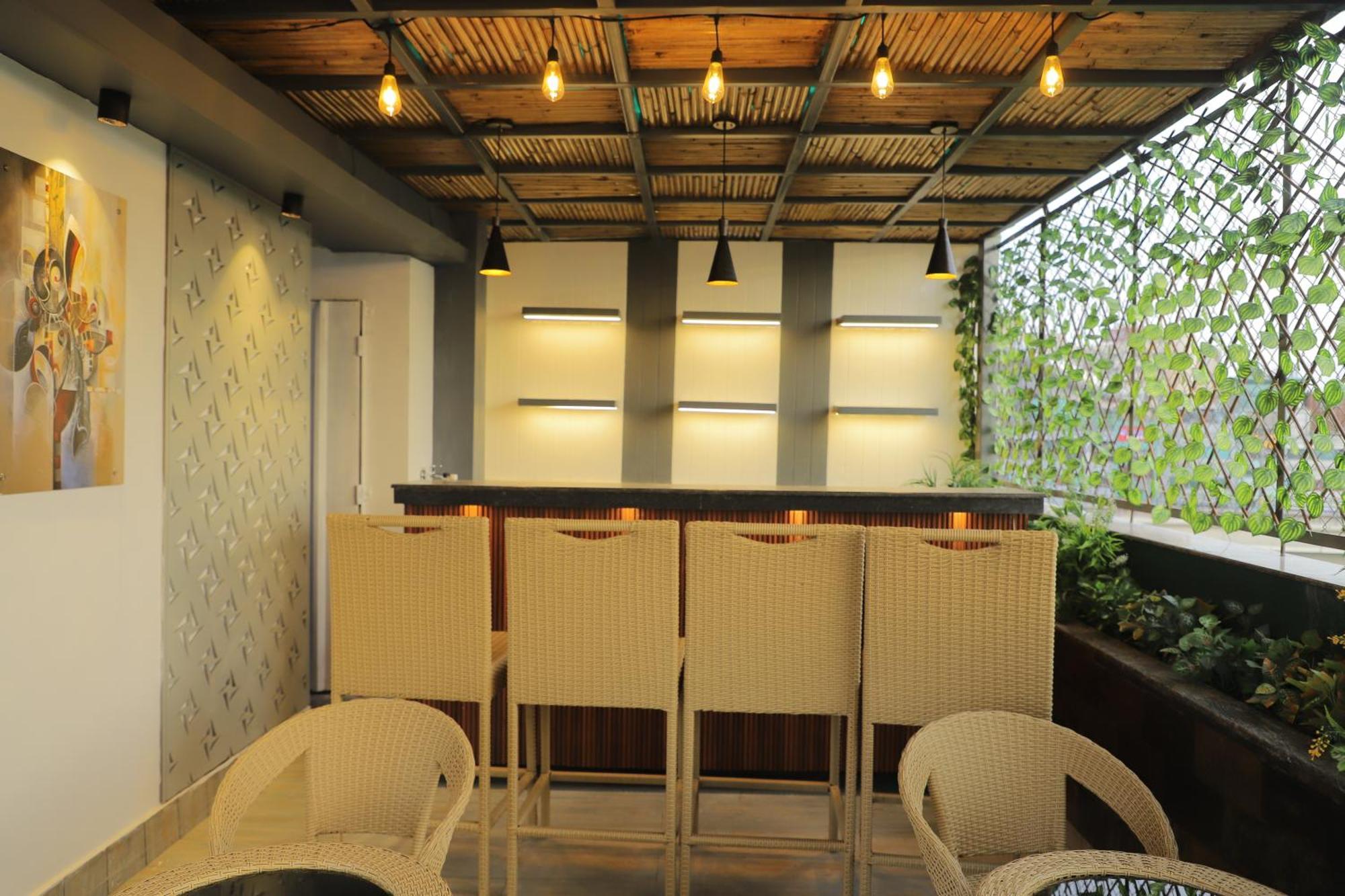 Hotel Haris Mg Road Gurugram Gurgáon Kültér fotó