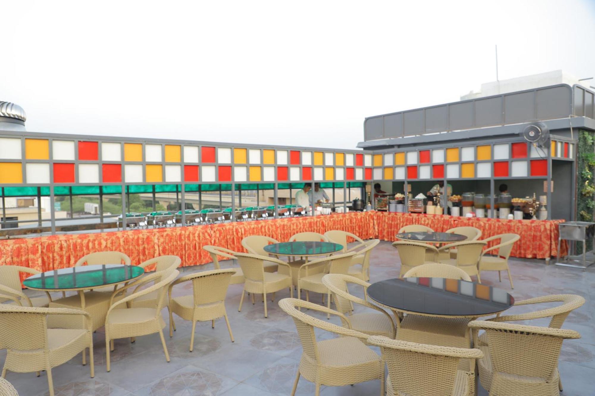 Hotel Haris Mg Road Gurugram Gurgáon Kültér fotó