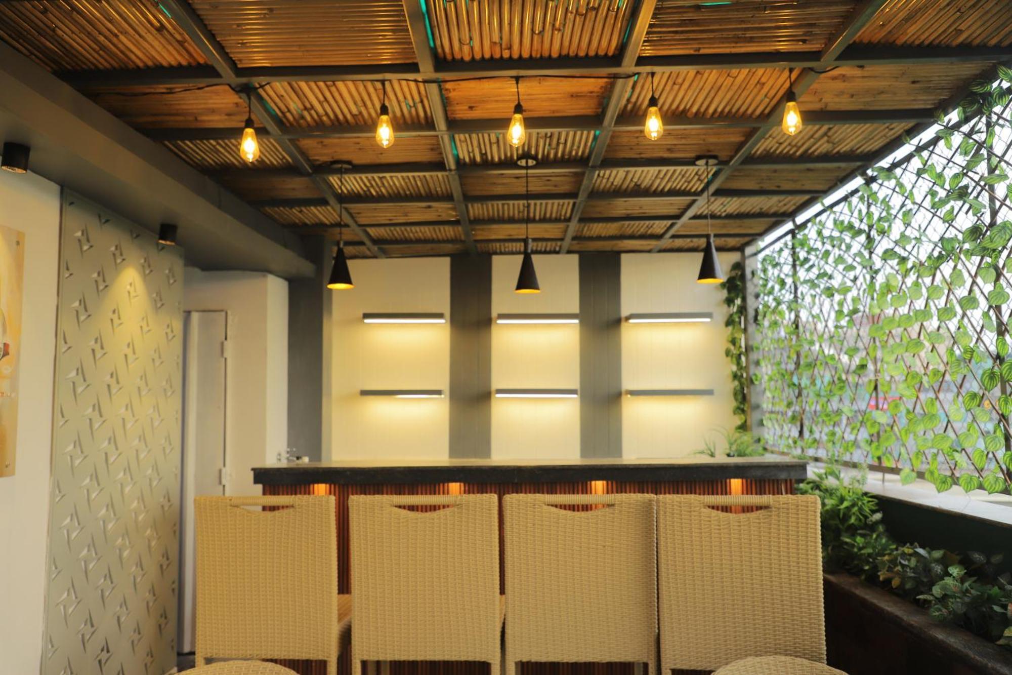 Hotel Haris Mg Road Gurugram Gurgáon Kültér fotó