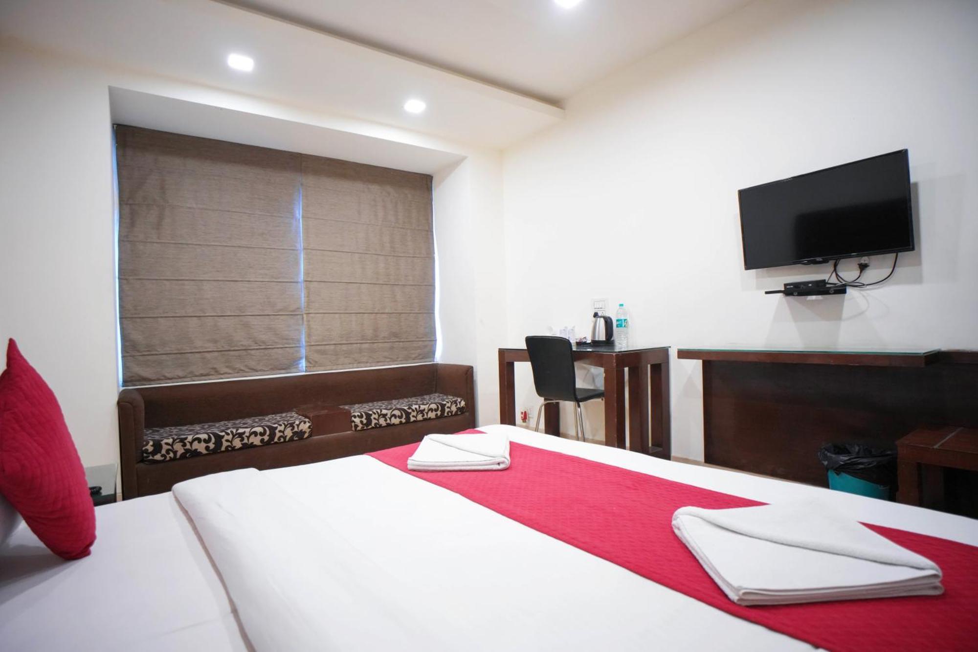 Hotel Haris Mg Road Gurugram Gurgáon Kültér fotó