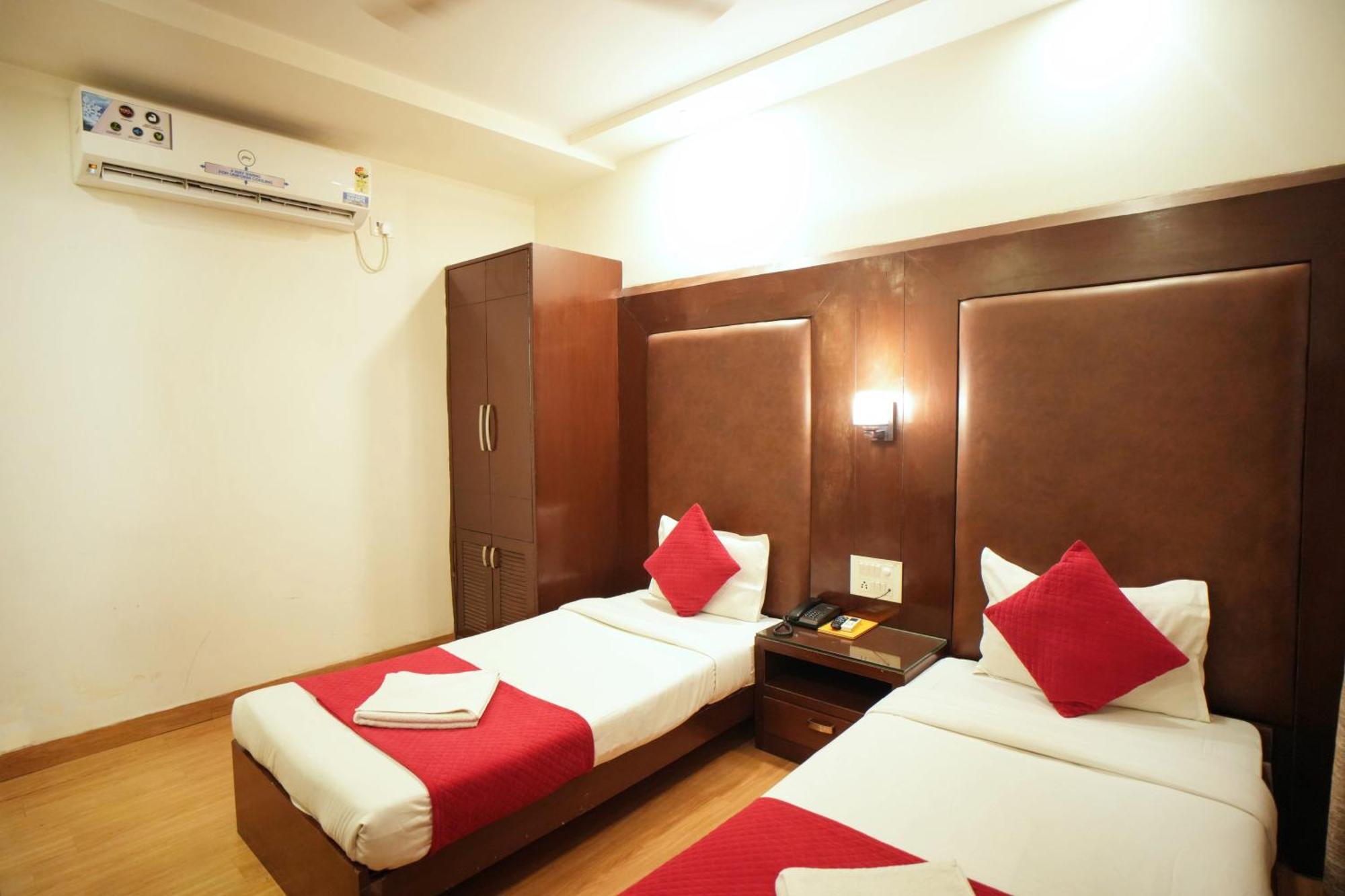 Hotel Haris Mg Road Gurugram Gurgáon Kültér fotó